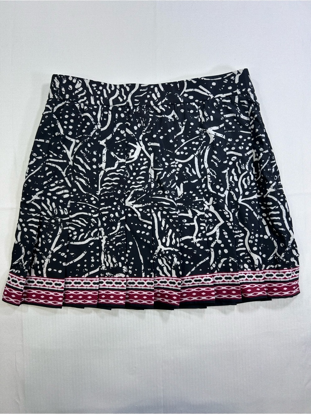 Chico’s Golf Skort Navy White Pink Print Side Zip Pockets Size 1.5 / US 10 - Picture 9 of 9